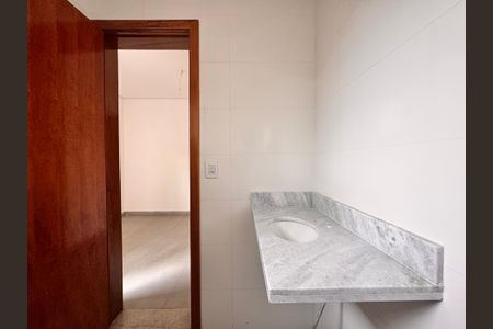 Apartamento à venda com 63m², 2 quartos e 1 vaga Apartamento à venda com 63m², 2 quartos e 1 vagaBanheiro da Suíte
