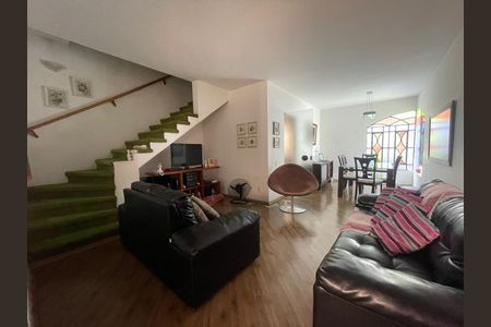 Casa à venda com 169m², 2 quartos e 2 vagas Casa à venda com 169m², 2 quartos e 2 vagasFoto 09