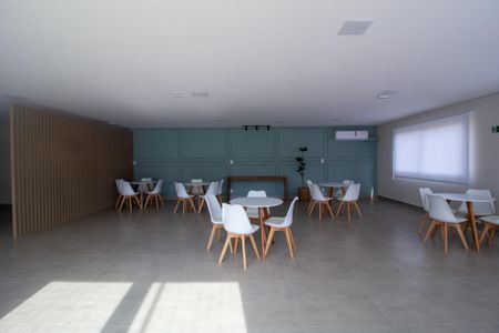 Apartamento para alugar com 46m², 2 quartos e 1 vagaÁrea comum - Salão de festas