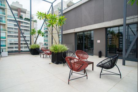 Apartamento para alugar com 33m², 1 quarto e sem vaga Apartamento para alugar com 33m², 1 quarto e sem vagaÁrea comum - Terraço