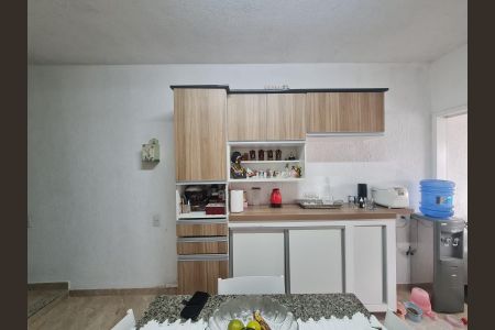 Casa à venda com 250m², 3 quartos e 3 vagas Casa à venda com 250m², 3 quartos e 3 vagasCozinha