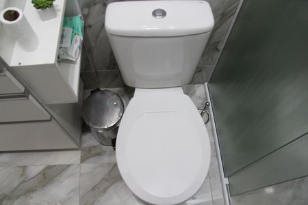 Casa à venda com 250m², 3 quartos e 3 vagasBanheiro Social