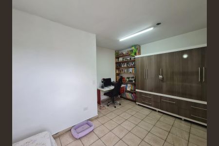Casa à venda com 250m², 3 quartos e 3 vagas Casa à venda com 250m², 3 quartos e 3 vagasSuíte 2