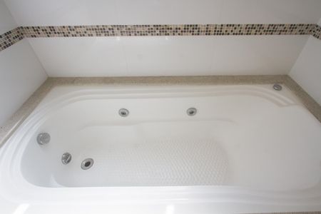 Apartamento à venda com 210m², 3 quartos e 2 vagasBanheira