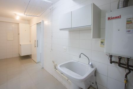 Apartamento à venda com 210m², 3 quartos e 2 vagasÁrea de Serviço