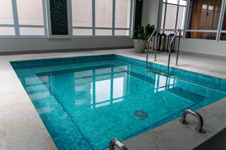 Apartamento à venda com 83m², 2 quartos e 2 vagasÁrea comum - Piscina