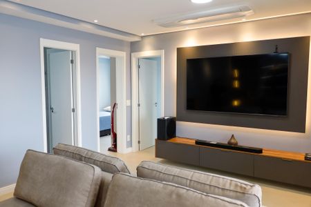 Apartamento à venda com 83m², 2 quartos e 2 vagasSala