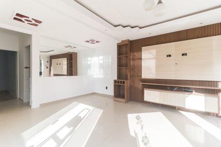 Casa de condomínio para alugar com 149m², 4 quartos e 3 vagas Casa de condomínio para alugar com 149m², 4 quartos e 3 vagasSala