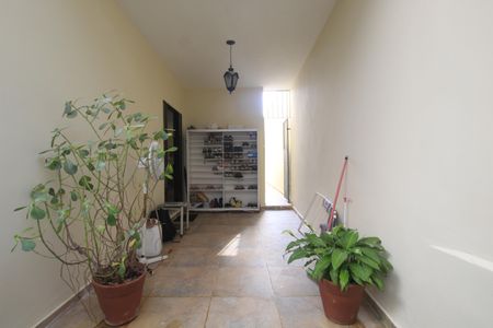 Casa à venda com 200m², 3 quartos e 2 vagasEntrada