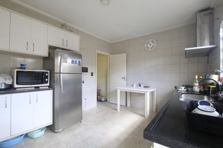 Casa à venda com 200m², 3 quartos e 2 vagasCozinha