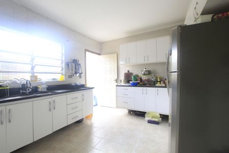 Casa à venda com 200m², 3 quartos e 2 vagasCozinha