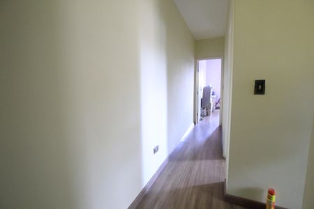 Casa à venda com 200m², 3 quartos e 2 vagasCorredor