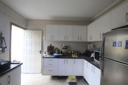Casa à venda com 200m², 3 quartos e 2 vagasCozinha