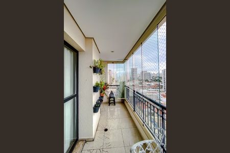 Apartamento à venda com 120m², 3 quartos e 2 vagasVaranda da Sala