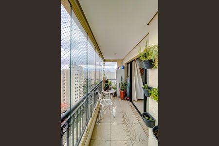 Apartamento à venda com 120m², 3 quartos e 2 vagasVaranda da Sala