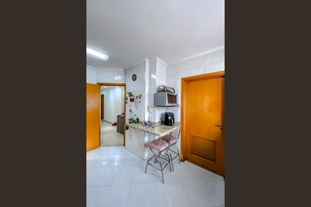 Apartamento à venda com 120m², 3 quartos e 2 vagasCozinha