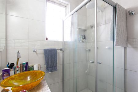 Casa à venda com 112m², 3 quartos e 2 vagasBanheiro