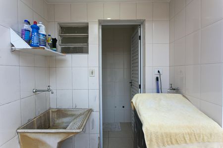 Casa à venda com 112m², 3 quartos e 2 vagasÁrea de Serviço