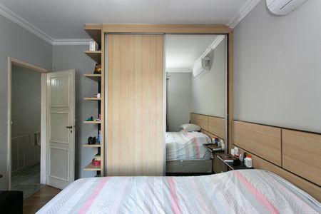 Casa à venda com 112m², 3 quartos e 2 vagasQuarto 2