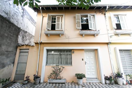Casa à venda com 112m², 3 quartos e 2 vagasFachada da Casa