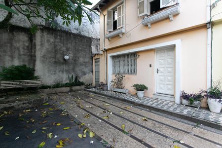 Casa à venda com 112m², 3 quartos e 2 vagasGaragem
