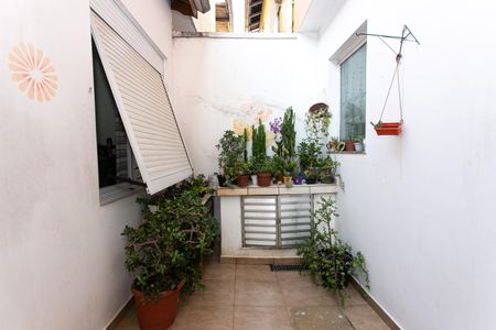 Casa à venda com 110m², 4 quartos e 2 vagasQuintal