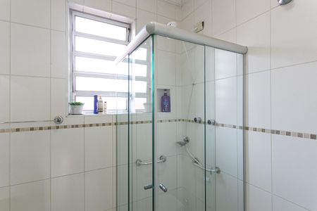 Casa à venda com 110m², 4 quartos e 2 vagasBanheiro Social