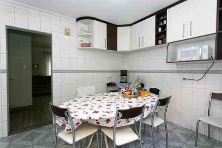 Casa à venda com 110m², 4 quartos e 2 vagasCozinha