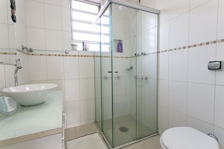 Casa à venda com 110m², 4 quartos e 2 vagasBanheiro Social