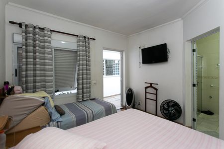 Casa à venda com 110m², 4 quartos e 2 vagasSuíte