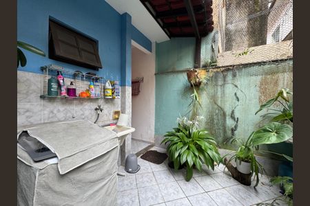 Casa de condomínio para alugar com 300m², 4 quartos e 3 vagasÁrea de Serviço