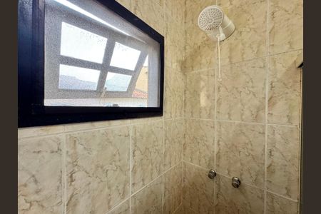 Casa de condomínio para alugar com 300m², 4 quartos e 3 vagasSuíte - Banheiro