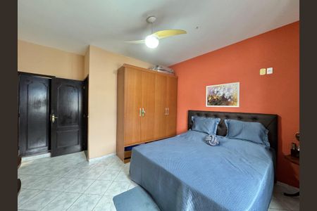 Casa de condomínio para alugar com 300m², 4 quartos e 3 vagasQuarto 1