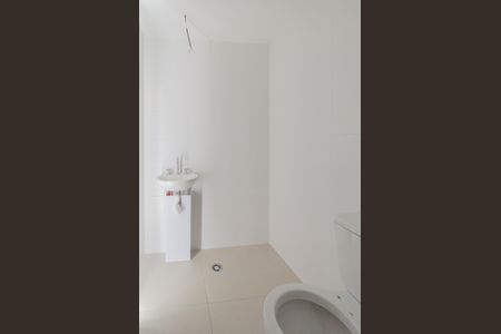 Banheiro de kitnet/studio à venda com 1 quarto, 24m² em Vila Mariana, São Paulo