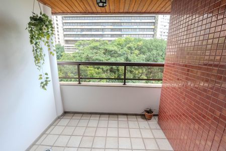 Apartamento para alugar com 72m², 2 quartos e 2 vagasSacada
