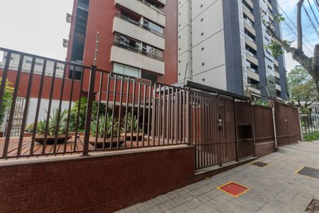 Apartamento para alugar com 72m², 2 quartos e 2 vagasFachada