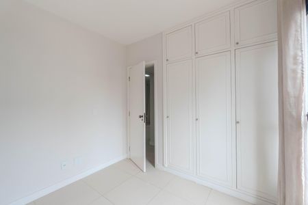 Apartamento para alugar com 72m², 2 quartos e 2 vagasSuíte 2