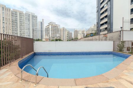 Apartamento para alugar com 72m², 2 quartos e 2 vagasÁrea comum - Piscina