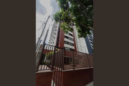 Apartamento para alugar com 72m², 2 quartos e 2 vagasFachada