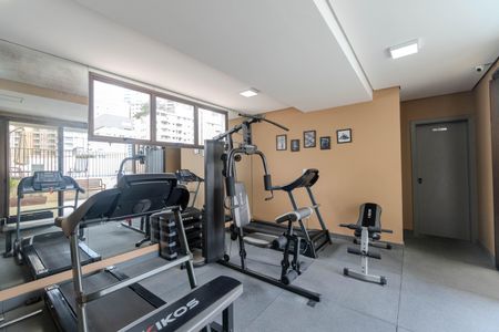 Apartamento para alugar com 72m², 2 quartos e 2 vagasÁrea comum - Academia