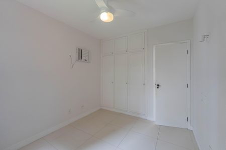 Apartamento para alugar com 72m², 2 quartos e 2 vagasSuíte 1