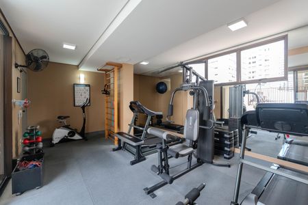 Apartamento para alugar com 72m², 2 quartos e 2 vagasÁrea comum - Academia