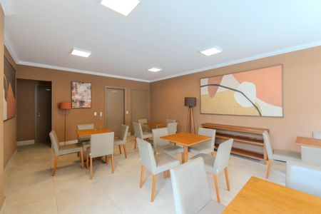 Apartamento para alugar com 72m², 2 quartos e 2 vagasÁrea comum - Salão de festas