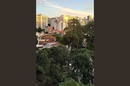 Apartamento à venda com 80m², 2 quartos e 1 vaga
