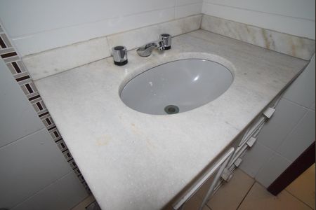 Casa à venda com 288m², 4 quartos e 3 vagasBanheiro da Suíte