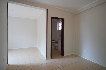 Casa à venda com 288m², 4 quartos e 3 vagasSuíte 