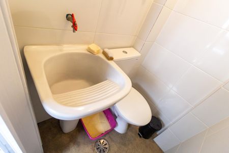 Apartamento à venda com 79m², 2 quartos e 1 vagaÁrea de Serviço