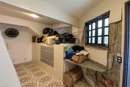 Casa à venda com 350m², 5 quartos e 1 vaga Casa à venda com 350m², 5 quartos e 1 vagaCozinha 2
