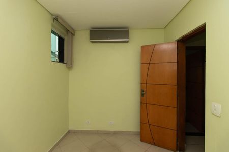 Casa à venda com 330m², 3 quartos e 5 vagasQuarto 2