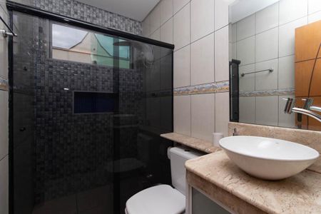 Casa à venda com 330m², 3 quartos e 5 vagasBanheiro Social